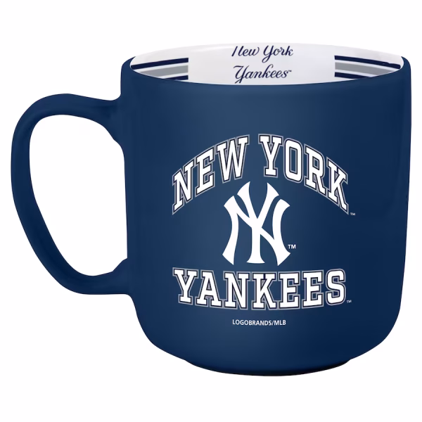 New York Yankees 15oz. Stripe Mug