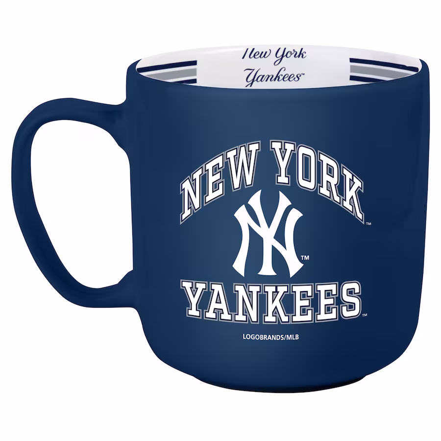 New York Yankees 15oz. Stripe Mug